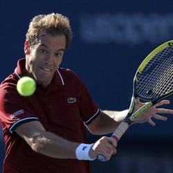 Duel Lima Set, Gasquet Hentikan Ferrer