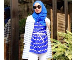 Rajin Pamer Gaya Busana dan 5 Trik Agar Dapat Barang Gratis dari Online Shop