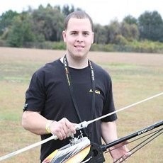 Tragis! Seorang Pemuda Tewas Tertebas Baling-baling Helikopter Mainan