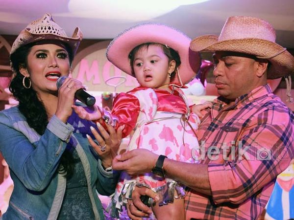 Meriahnya Pesta Ultah ala Cowboy Amora