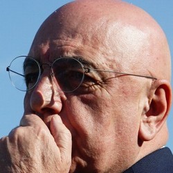 Balas Kritik terhadap Milan, Galliani: Kami Klub Italia Nomor Satu di Eropa