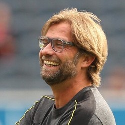 Klopp Komentari Transfer Oezil dan Bale