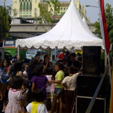 Rangsang Pengunjung Blok G, Jokowi Hadirkan Hiburan Rakyat