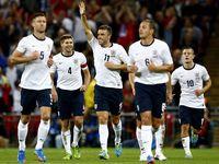 Inggris Gilas Moldova 4-0