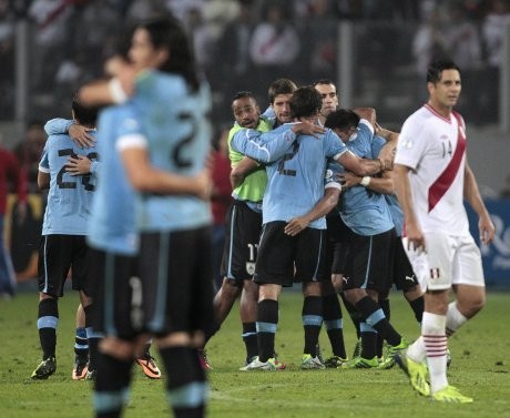 Atasi Peru, Uruguay Terus Buka Peluang Lolos