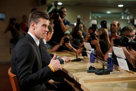 Bale Siap Belajar Banyak dari Ronaldo