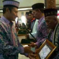 Calhaj Kloter 1-3 Asal Lamongan Masuk Asrama Haji Sukolilo