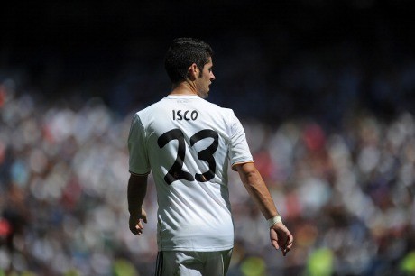 Engkel Bermasalah, Isco Absen Lawan Chile