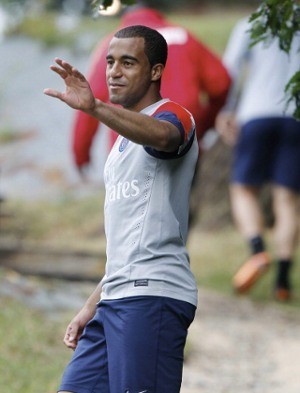 Kans Tampil Berkurang, Lucas Moura Tetap Rileks