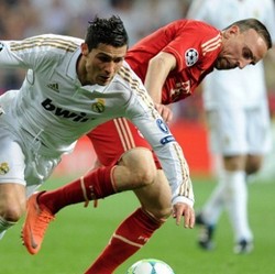 Zidane Sebut Ronaldo & Ribery Sama-sama Pantas Dapat Ballon dOr