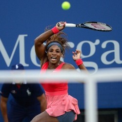 Kalahkan Azarenka, Serena Pertahankan Gelar