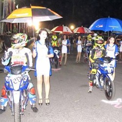 Biasa Race Malam, Herman Bass & Syahrul Juara Yamaha Cup Race Makassar