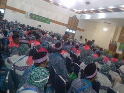 Hindari Macet, Jamaah Calon Haji DKI Berangkat dari Halim