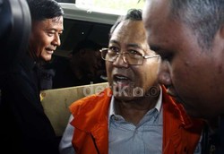 KPK Periksa Ketua PN Bandung Terkait Kasus Dana Bansos