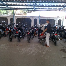 Sudah Dilarang, Bocah SMP/SMA Cuek Bawa Motor ke Sekolah