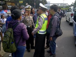 Ini Alasan Polisi Hanya Tilang Para ABG, Tak Sita Motor Mereka