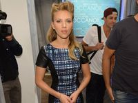Rambut Jambul Scarlett Johansson