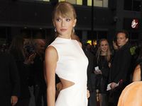 Taylor Swift Makin Seksi
