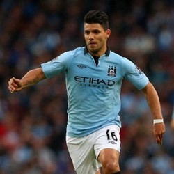 Aguero Tak Sebut Arsenal Sebagai Pesaing Gelar Juara