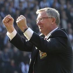 Nama Sir Alex Ferguson Diabadikan Jadi Nama Jalan