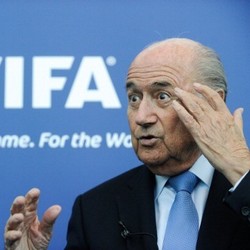 Blatter: Memilih Qatar untuk Piala Dunia 2022 Mungkin Sebuah Kesalahan