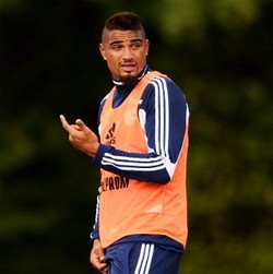Schalke Klarifikasi Komentar Terkait Boateng dan Rasialisme di Italia