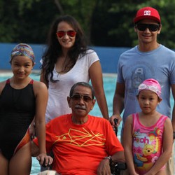 Radja Nasution Menunggu Sang Putra Mahkota