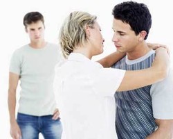 Mengapa Wanita Sering Kembali Lagi ke Pelukan Bad Boy?