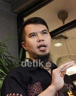 Ahmad Dhani Akhirnya Penuhi Panggilan Polisi