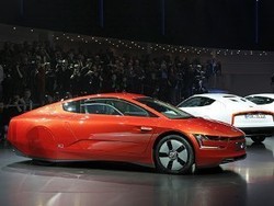 Ambisi VW Menjadi Pemimpin Mobil Listrik dan Hybrid