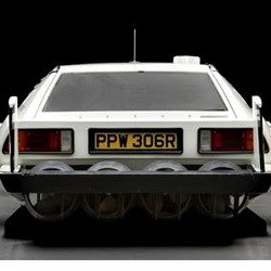 Mobil Amfibi James Bond 1977 Laku Rp 9,78 Miliar