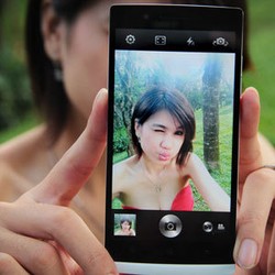 OPPO Kuntit Samsung & Sony