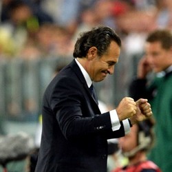 Prandelli Puji Para Pemainnya