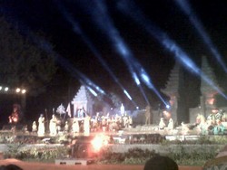 Festival Majapahit Internasional 2013 Menyedot Ribuan Penonton