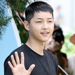 Song Joong Ki Tak Betah di Camp Militer?