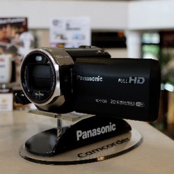 Panasonic Lepas 2 Camcorder Full HD