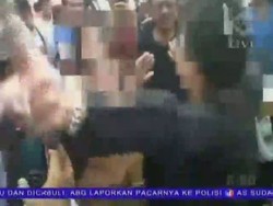 Kepala Sekolah Berkelahi di Depan Murid