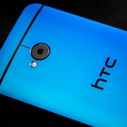 HTC One Tampil Segar dengan Biru Metalik