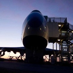 Ini Dia Cara Kreatif Daur Ulang Pesawat Bekas