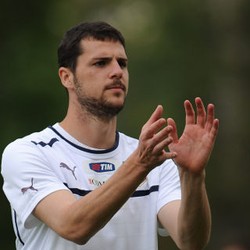 Destro Belum Tahu Kapan Akan Kembali Bermain