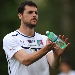 Belum Pikirkan Piala Dunia, Destro Fokus Pulihkan Cedera