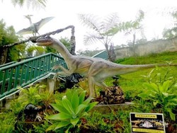 Siap-siap Diserbu Dinosaurus di Berastagi