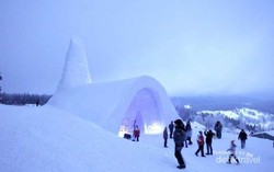 Unik, Gereja di Jerman Ini Terbuat dari Salju!