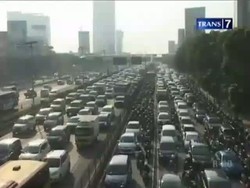 Mobil Murah Untuk Siapa?