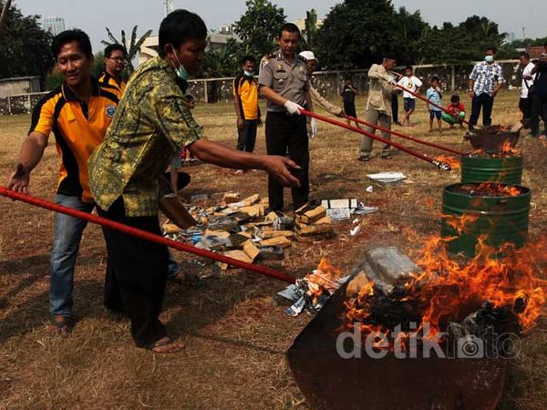 Narkoba Senilai Rp 4 Miliar Dimusnahkan