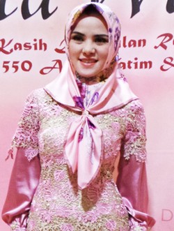 Dul Tertidur, Angel Lelga Ngobrol dengan Dhani-Maia