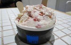 LIN Artisan Ice Cream: Lezatnya Smileys Baileys Hasil Inovasi Es Krim Nitrogen 