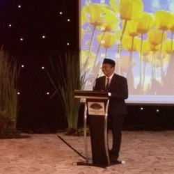 Dapat Gelar Profesor, Dahlan Siap Ajari Mahasiswa Malaysia Poco-poco