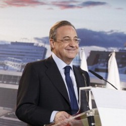Madrid Bantah Ucapan Perez Soal Oezil