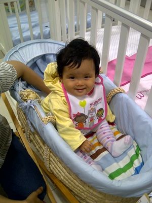 Giselle Christine Susilo, 10 Bulan, Perempuan